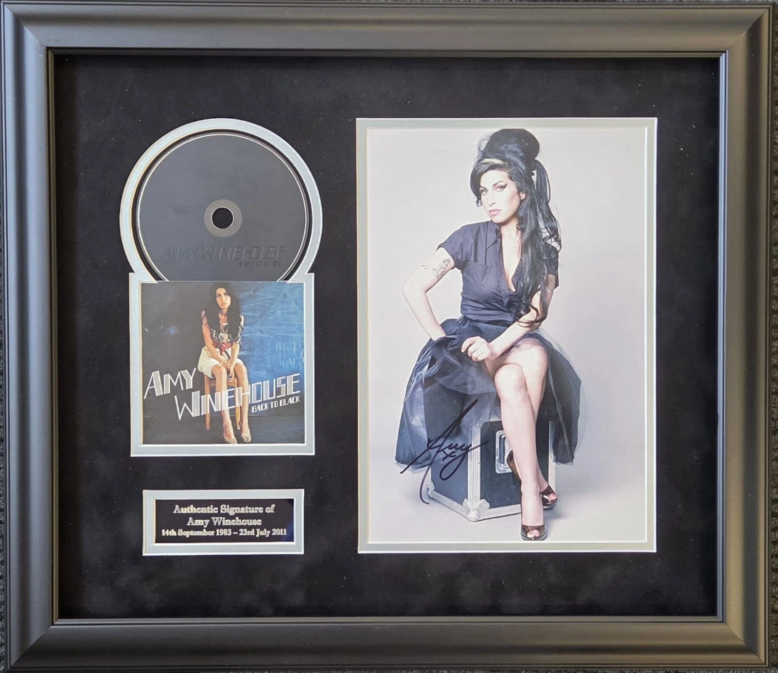 Amy Winehouse Back to Black Signed Photo & CD Display