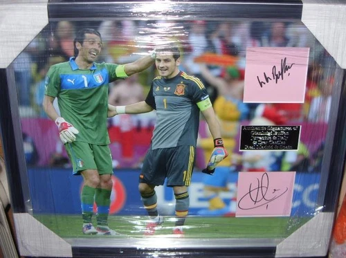 Iker Casillas & Gianluigi Buffon Signed Display